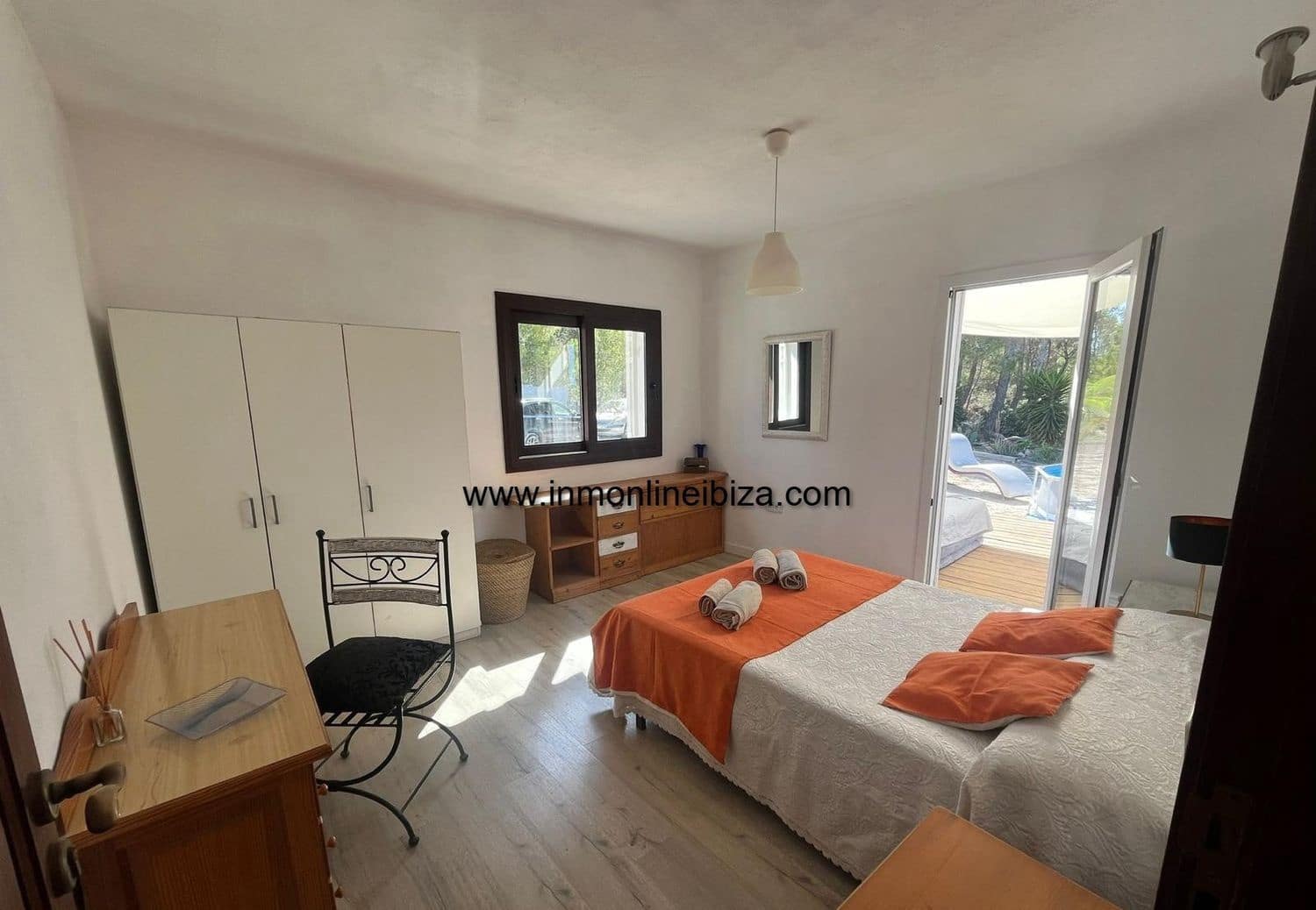 2 soveværelse Villa til leje i Sant Rafael de Sa Creu - € 2.700 (Ref: 9111771)