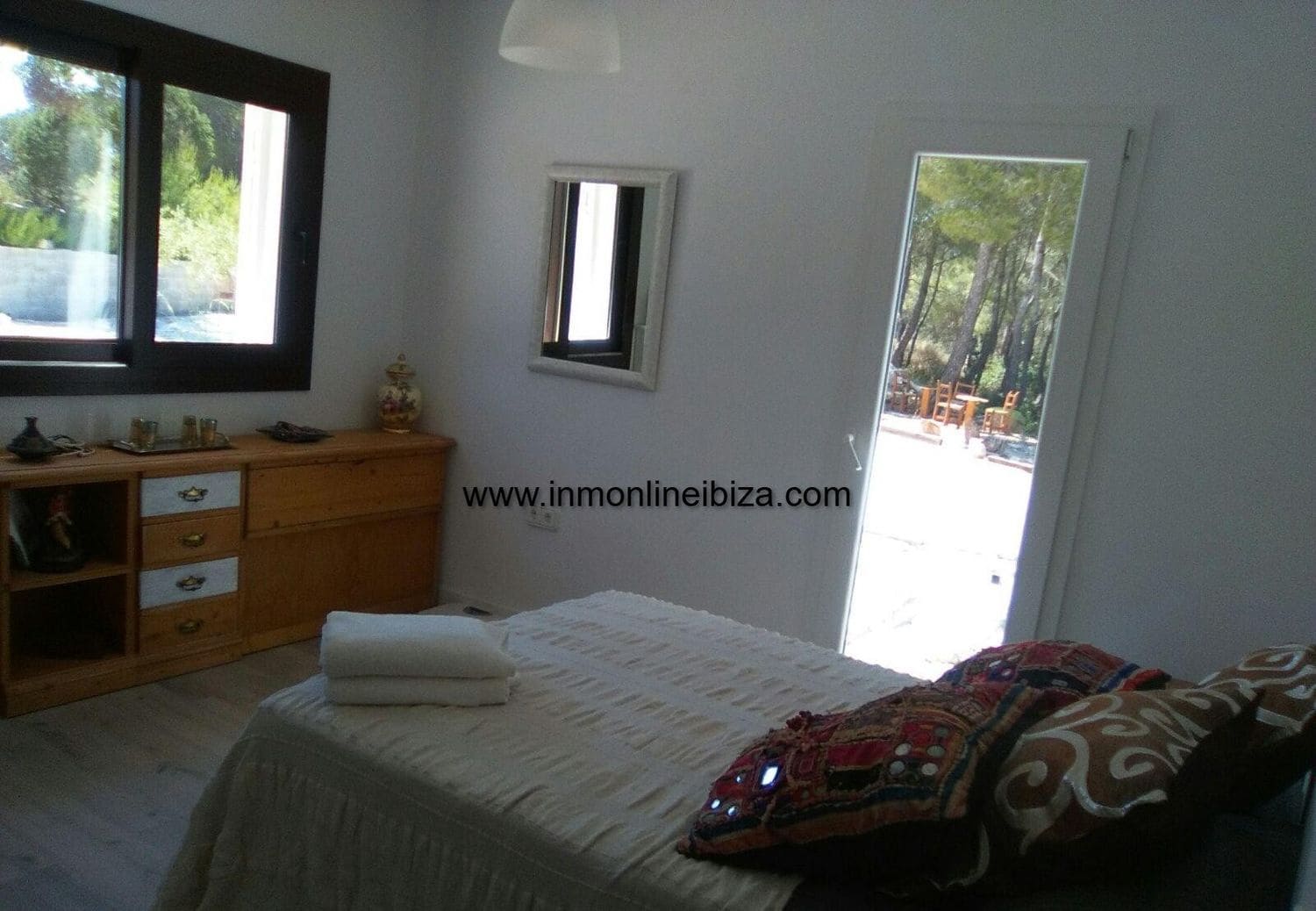 2 soveværelse Villa til leje i Sant Rafael de Sa Creu - € 2.700 (Ref: 9111771)