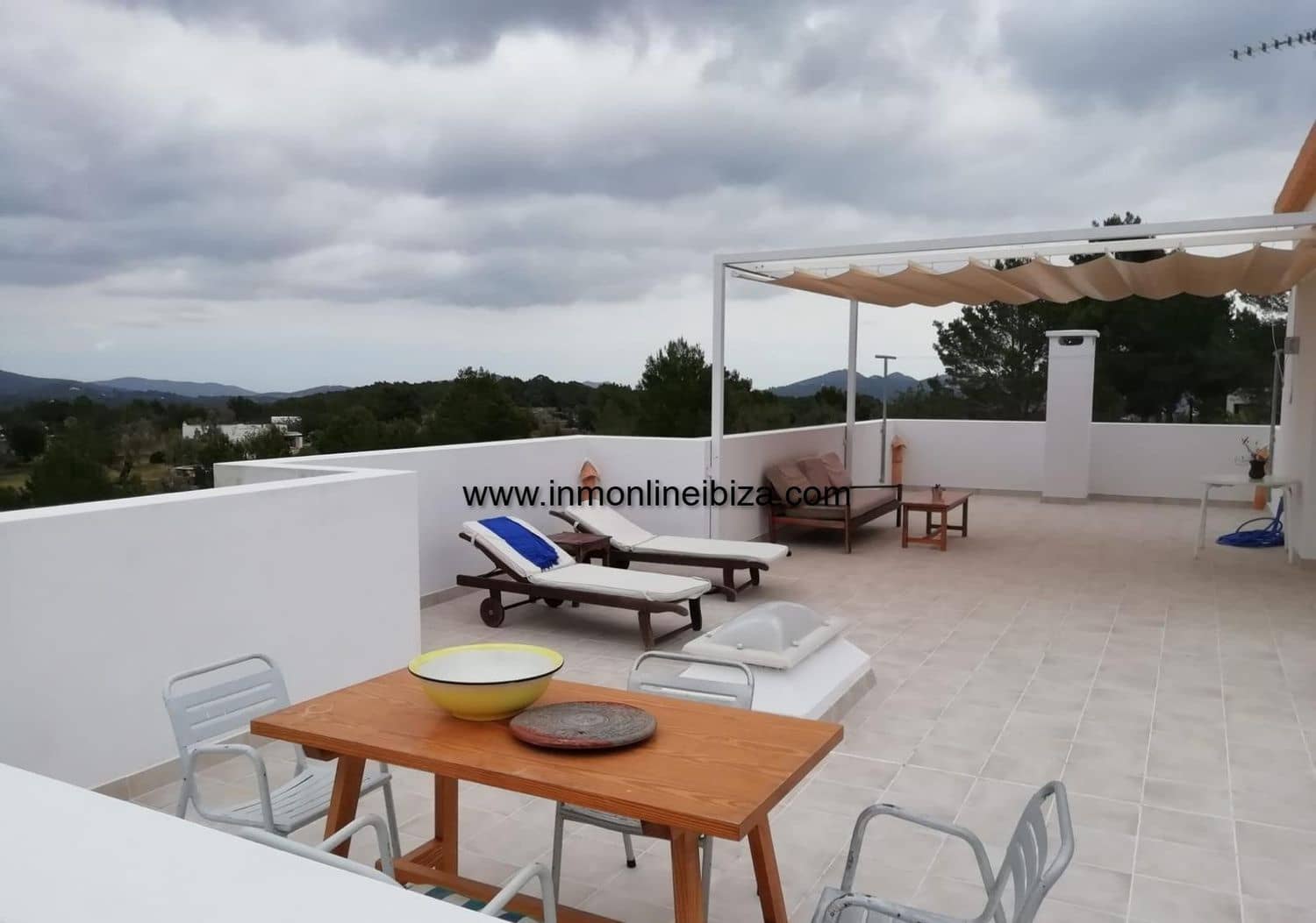 2 soveværelse Villa til leje i Sant Rafael de Sa Creu - € 2.700 (Ref: 9111771)
