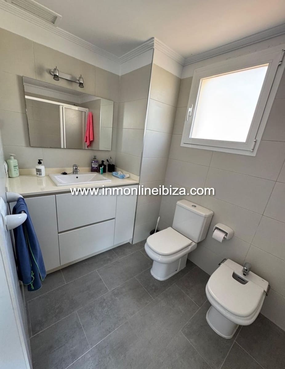 3 bedroom Apartment for sale in Ibiza / Eivissa town with garage - € 695,000 (Ref: 9142571)