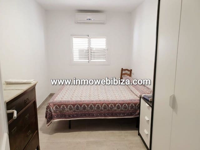 3 quarto Apartamento para arrendar em Sant Jordi de Ses Salines, San Jose / Sant Josep de Sa Talaia com garagem - 2 000 € (Ref: 9175993)
