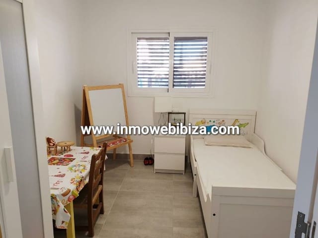 3 quarto Apartamento para arrendar em Sant Jordi de Ses Salines, San Jose / Sant Josep de Sa Talaia com garagem - 2 000 € (Ref: 9175993)