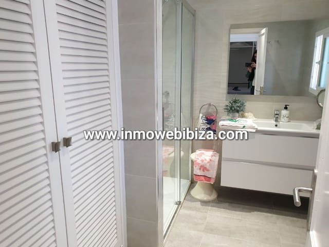 3 quarto Apartamento para arrendar em Sant Jordi de Ses Salines, San Jose / Sant Josep de Sa Talaia com garagem - 2 000 € (Ref: 9175993)