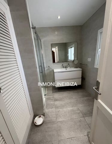 3 sovrum Lägenhet att hyra i Sant Jordi de Ses Salines, San Jose / Sant Josep de Sa Talaia med garage - 2 000 € (Ref: 9175993)