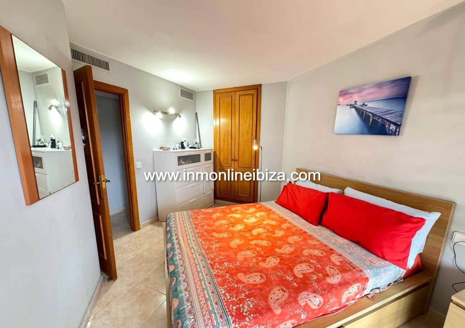 1 bedroom Apartment for rent in Sant Antoni de Portmany with garage - € 950 (Ref: 9235898)