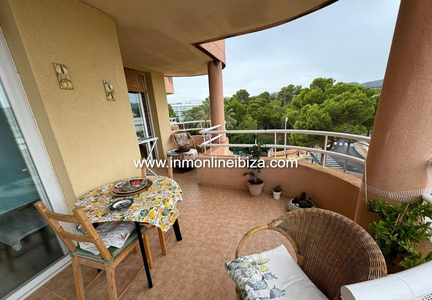 1 bedroom Apartment for rent in Sant Antoni de Portmany with garage - € 950 (Ref: 9235898)