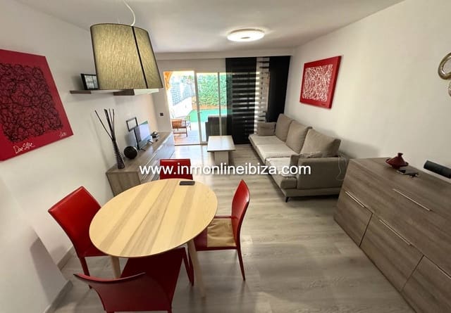 3 soveværelse Byhus til leje i Ibiza by med garage - € 3.000 (Ref: 9296489)