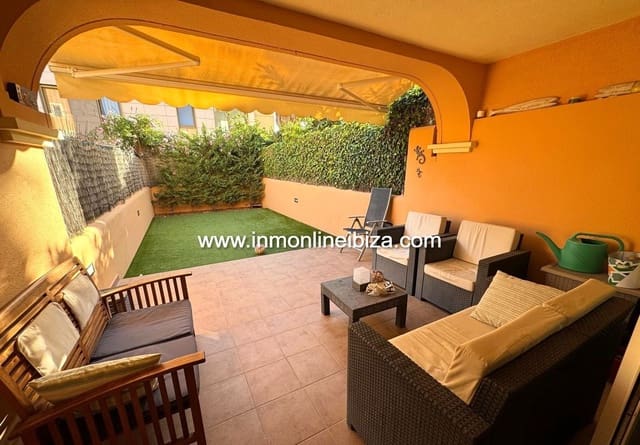 3 soveværelse Byhus til leje i Ibiza by med garage - € 3.000 (Ref: 9296489)