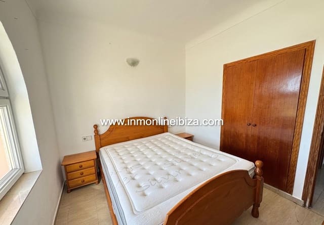 2 sypialnia Willa do wynajęcia w Santa Eulalia / Santa Eularia z garażem - 1 800 € (Ref: 9335620)