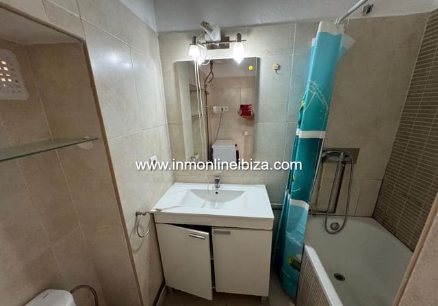 2 sypialnia Willa do wynajęcia w Santa Eulalia / Santa Eularia z garażem - 1 800 € (Ref: 9335620)