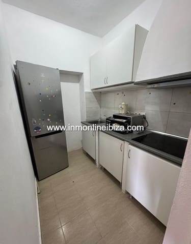 2 slaapkamer Villa te huur in Santa Eulalia / Santa Eularia met garage - € 1.800 (Ref: 9335620)