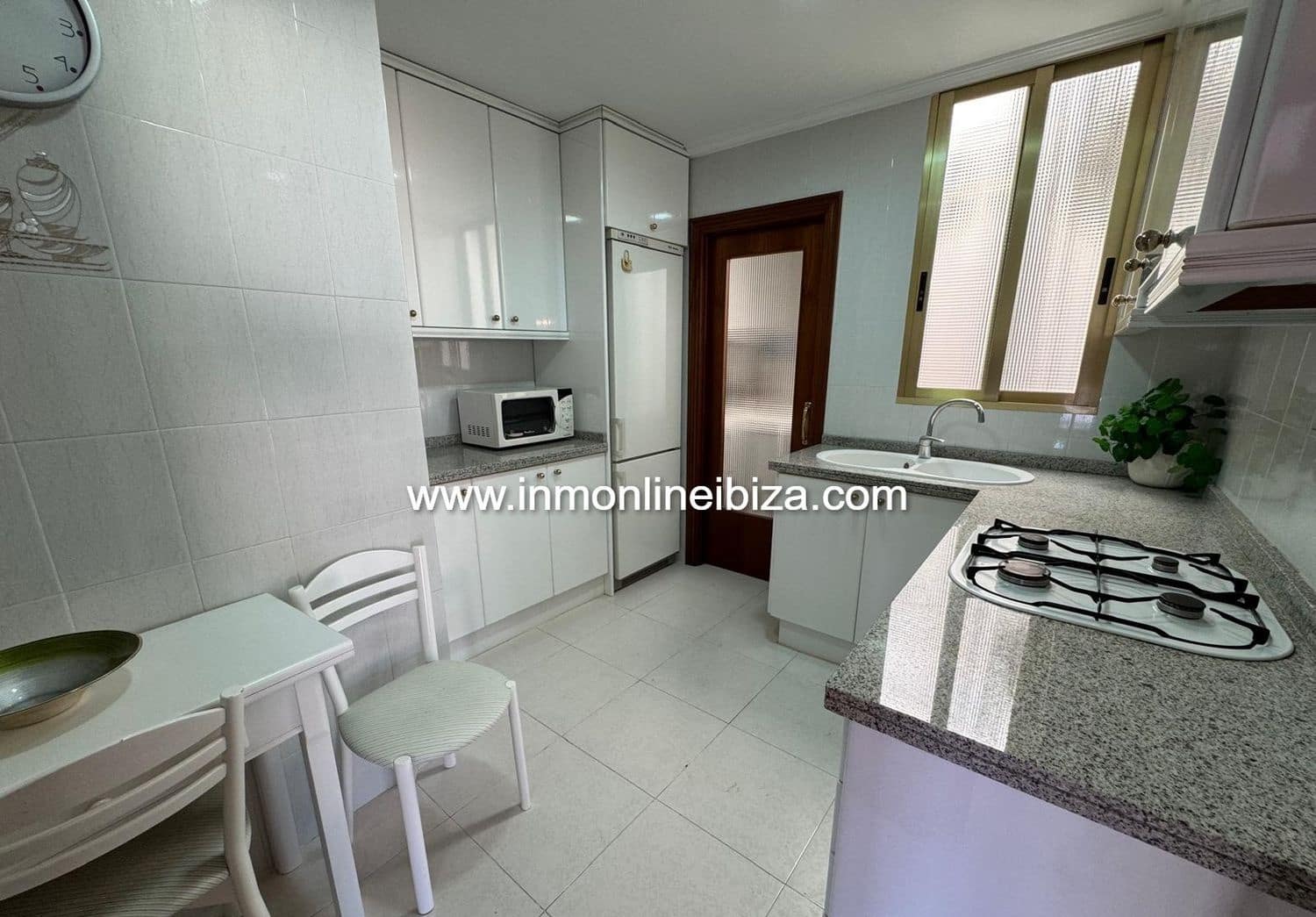3 bedroom Apartment for rent in Tarbena with garage - € 700 (Ref: 9395574)