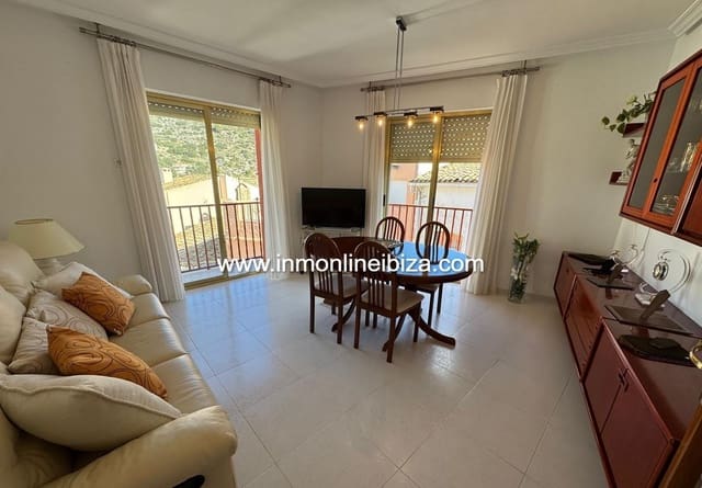3 bedroom Apartment for rent in Tárbena with garage - € 700 (Ref: 9395574)