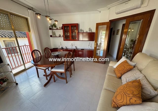 3 bedroom Apartment for rent in Tárbena with garage - € 700 (Ref: 9395574)