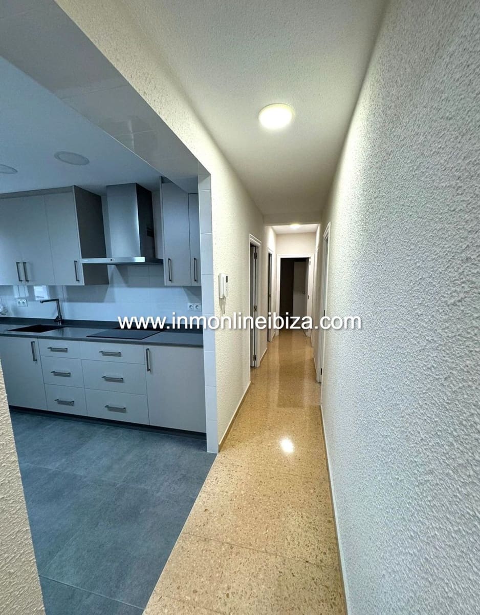 4 soveværelse Lejlighed til leje i Valencia by med garage - € 1.400 (Ref: 9501842)