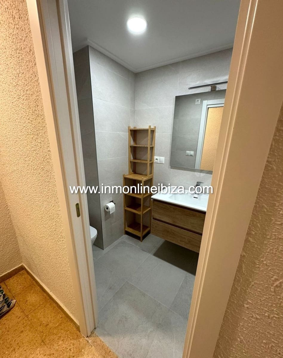 4 soveværelse Lejlighed til leje i Valencia by med garage - € 1.400 (Ref: 9501842)