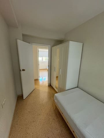 4 soveværelse Lejlighed til leje i La Malva-Rosa, Valencia by med garage - € 1.400 (Ref: 9501842)