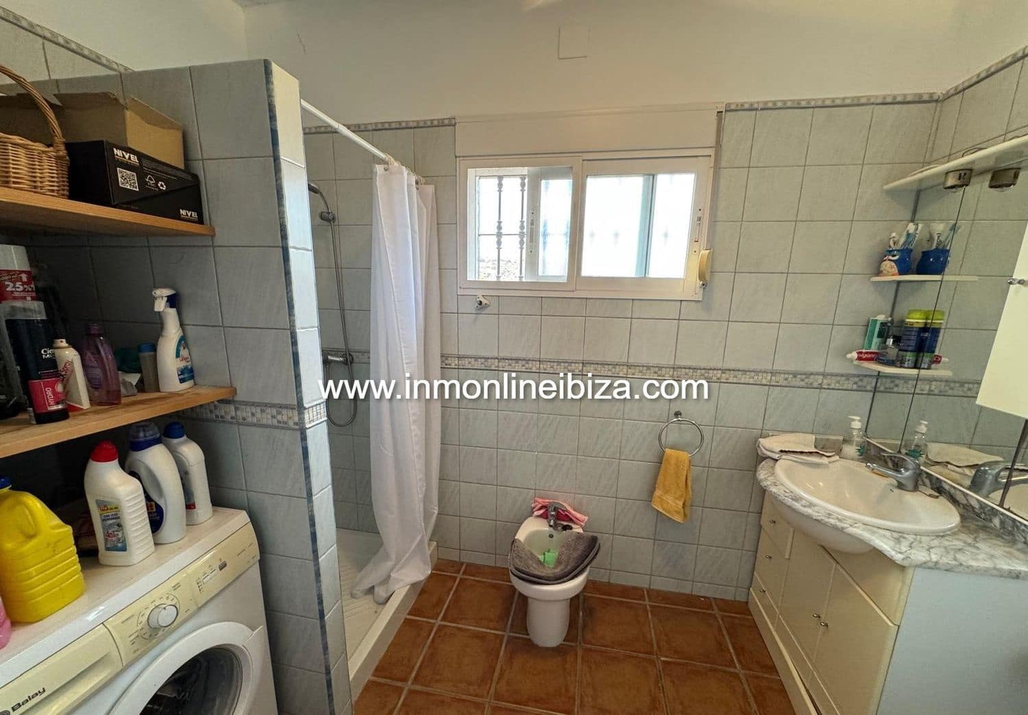 3 makuuhuone Maalaistalo vuokrattavana paikassa Tarbena mukana 
autotalli - 1 000 € (Ref: 9581401)