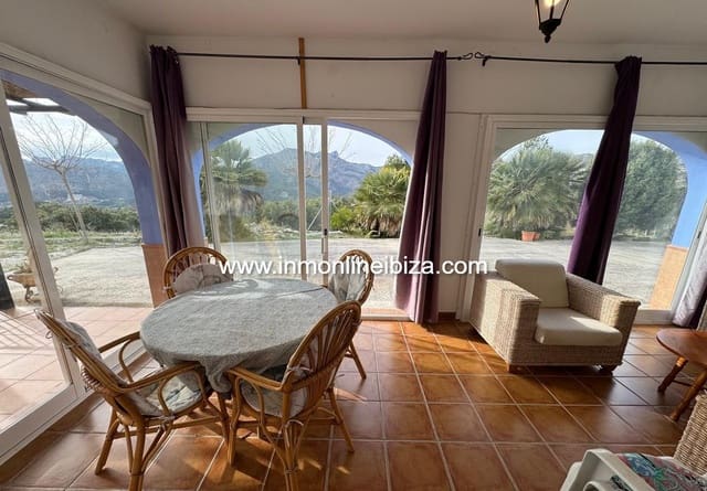 3 soverom Finca/Herregård til leie i Tárbena med garasje - € 1 000 (Ref: 9581401)