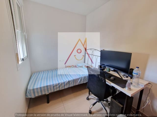 2 bedroom Apartment for rent in Sant Antoni de Portmany with garage - € 1,800 (Ref: 9673720)