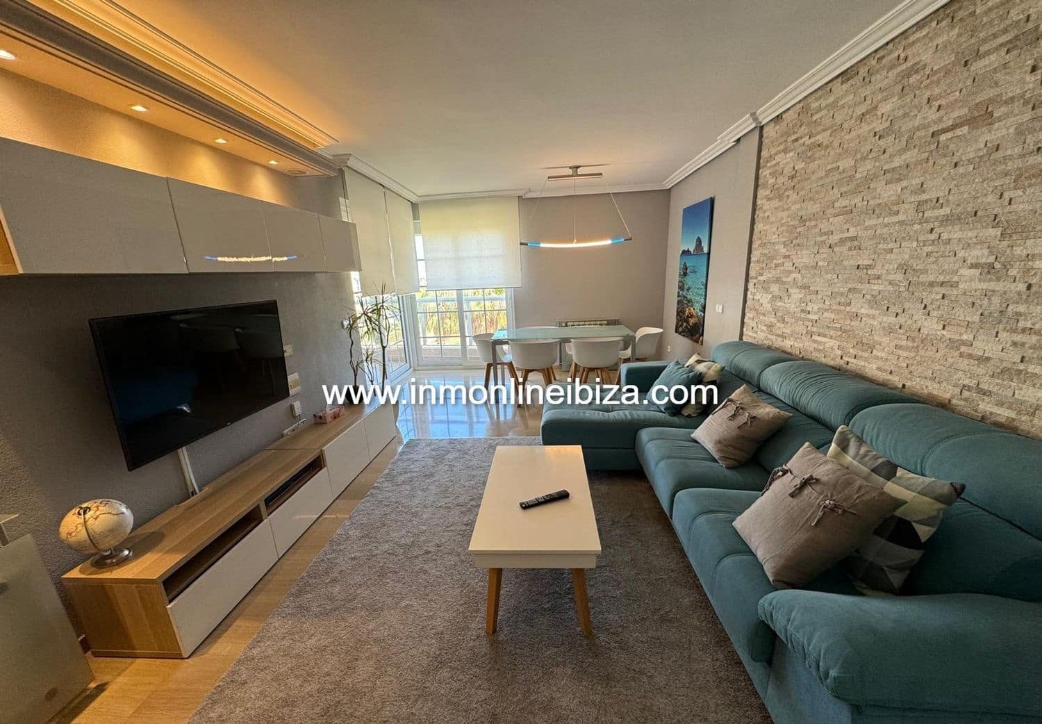 3 soverom Leilighet til leie i Ibiza by med svømmebasseng garasje - € 3 500 (Ref: 9703362)