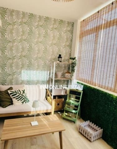 3 bedroom Apartment for sale in Ibiza / Eivissa town with garage - € 530,000 (Ref: 9706223)