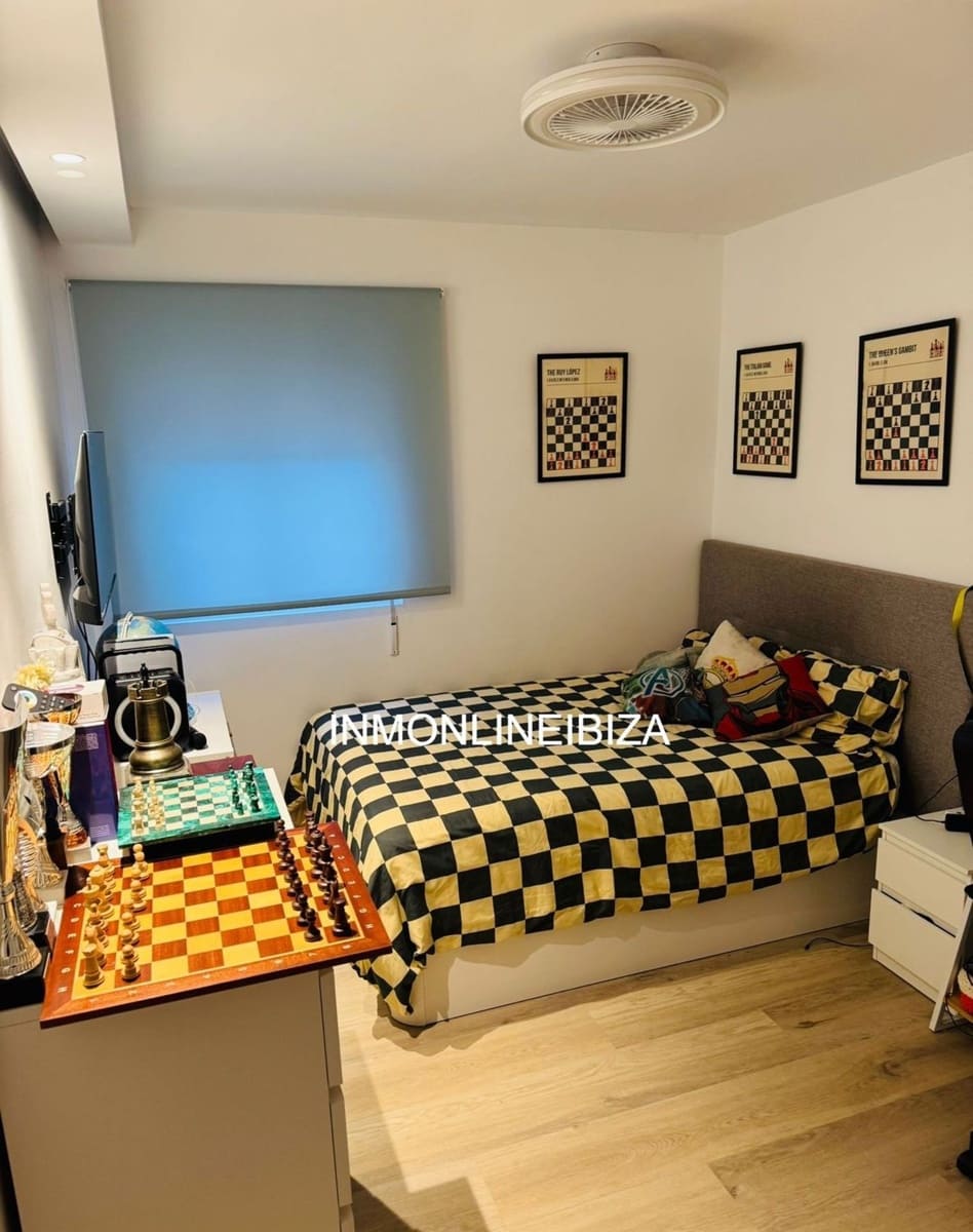 3 bedroom Apartment for sale in Ibiza / Eivissa town with garage - € 530,000 (Ref: 9706223)