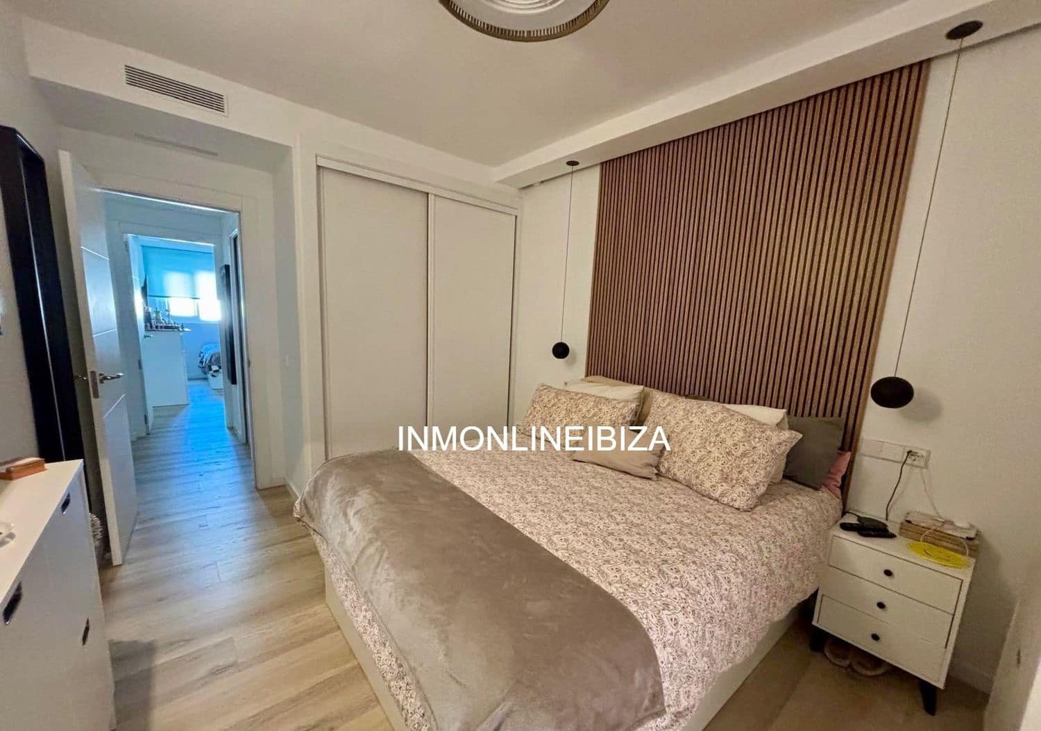3 bedroom Apartment for sale in Ibiza / Eivissa town with garage - € 485,000 (Ref: 9706223)