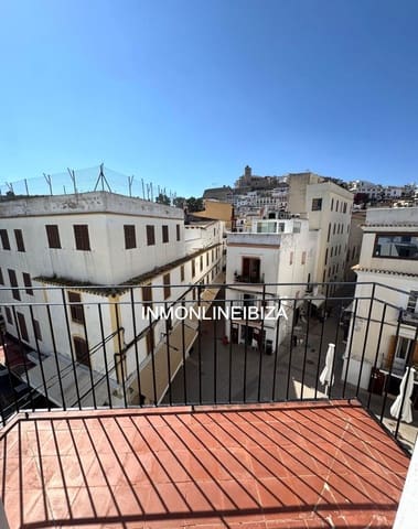 Apartamento de 1 habitación en Ibiza / Eivissa ciudad en alquiler con garaje - 2.200 € (Ref: 9719477)