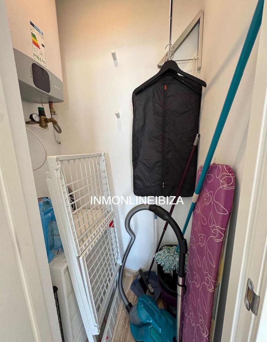 Apartamento de 1 habitación en Ibiza / Eivissa ciudad en alquiler con garaje - 2.200 € (Ref: 9719477)