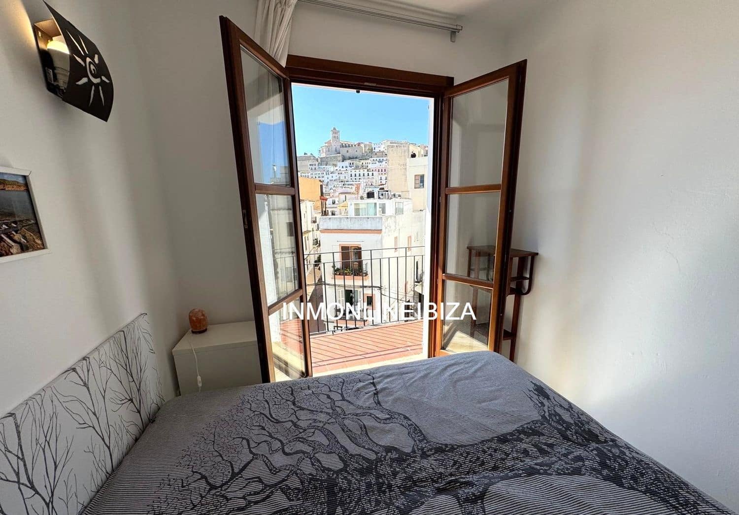 Apartamento de 1 habitación en Ibiza / Eivissa ciudad en alquiler con garaje - 2.200 € (Ref: 9719477)
