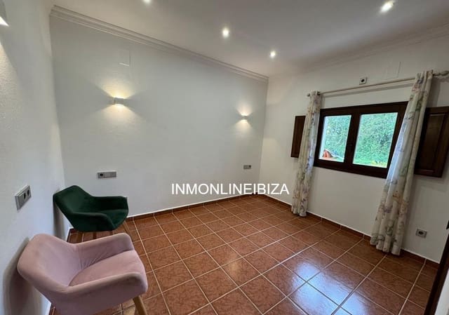 2 makuuhuone Huvila vuokrattavana paikassa San Miguel / Sant Miquel de Balansat, Sant Joan de Labritja mukana 
autotalli - 2 200 € (Ref: 9777521)