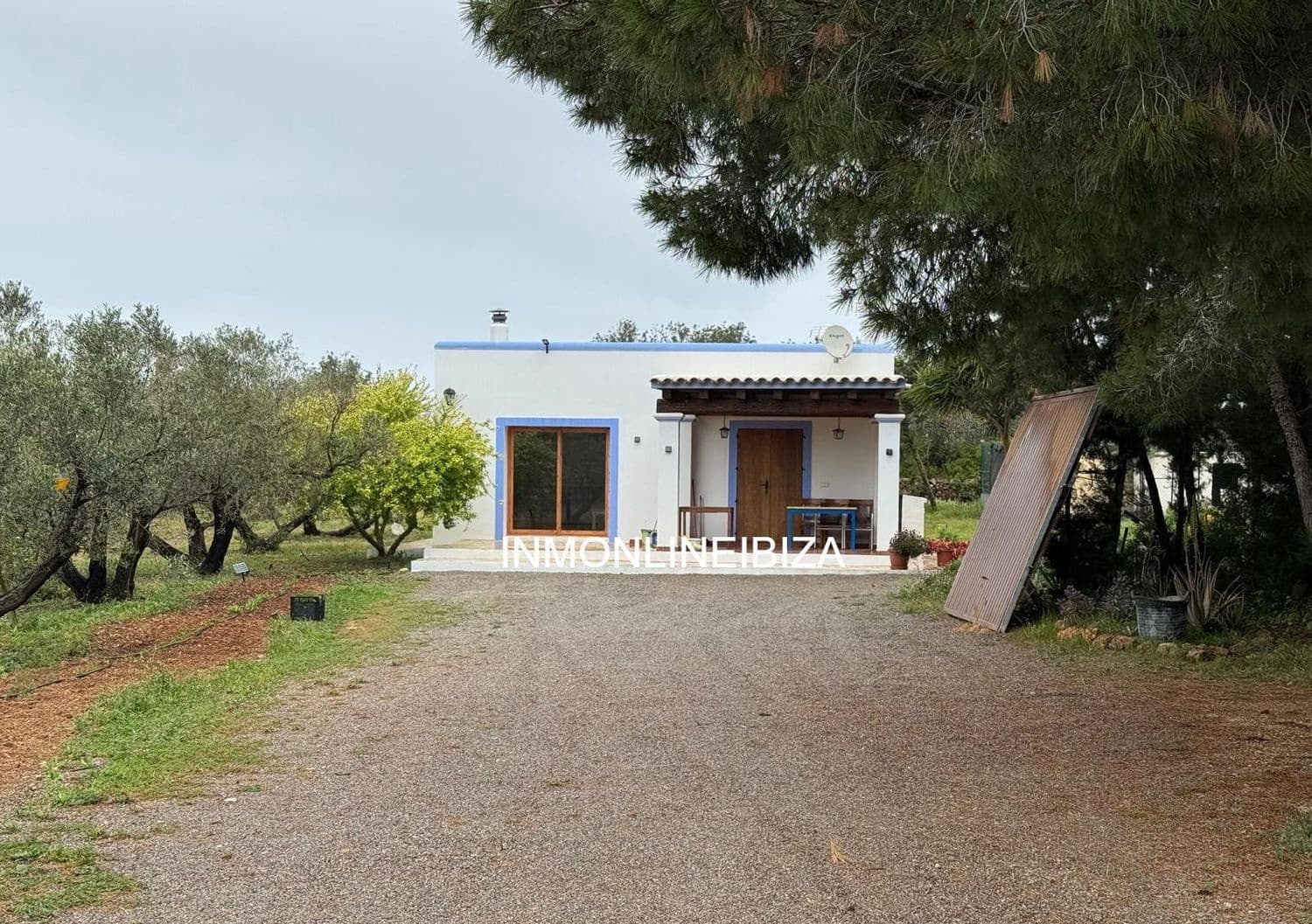 2 Zimmer Villa zu vermieten in Sant Joan de Labritja mit Garage - 2.200 € (Ref: 9777521)