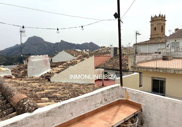 2 soveværelse Byhus til salg i Tárbena med garage - € 140.000 (Ref: 9788075)