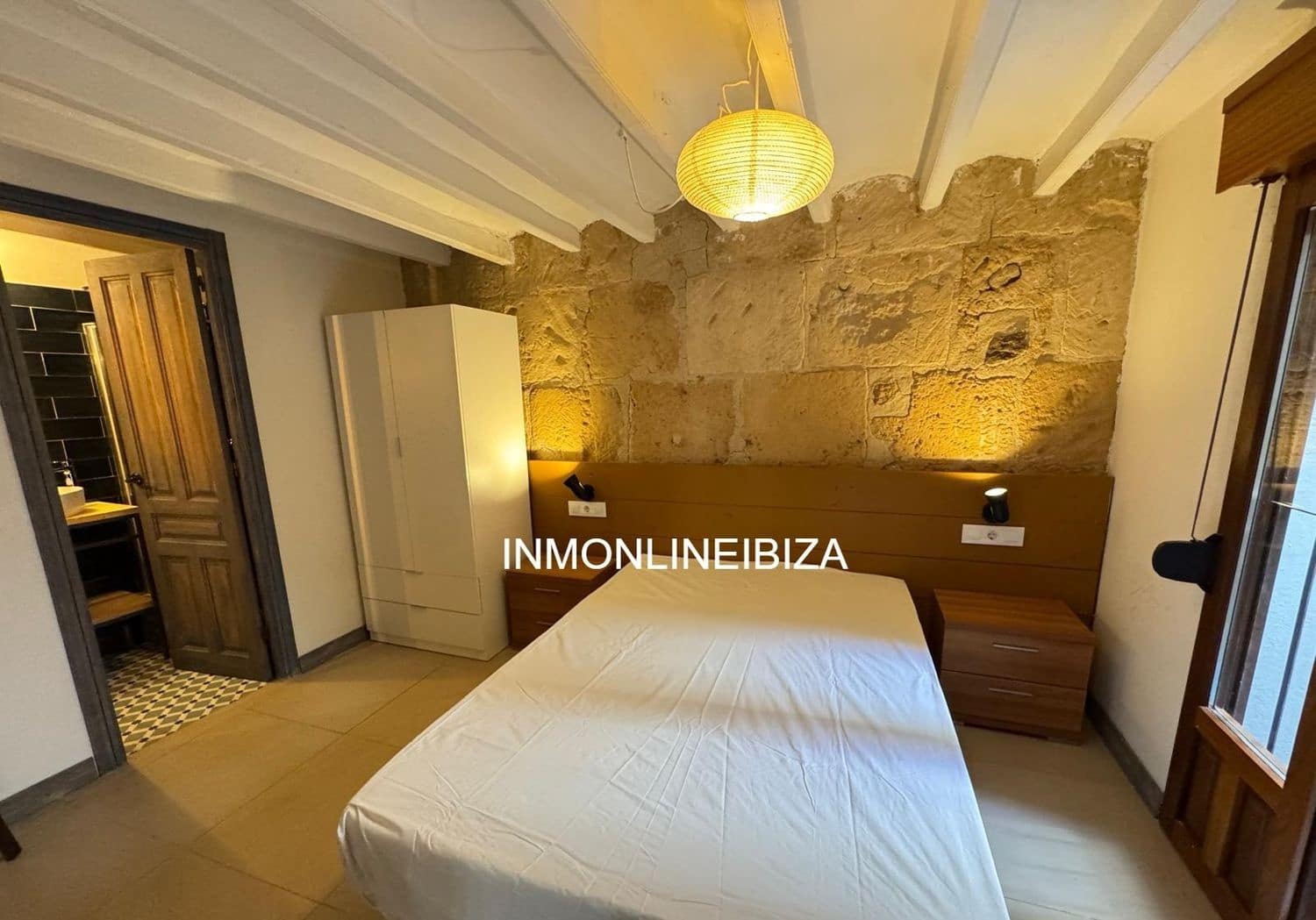 2 bedroom Apartment for sale in Ibiza / Eivissa town with garage - € 368,000 (Ref: 9796073)