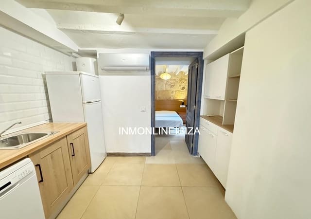 2 bedroom Apartment for sale in Ibiza / Eivissa town with garage - € 368,000 (Ref: 9796073)