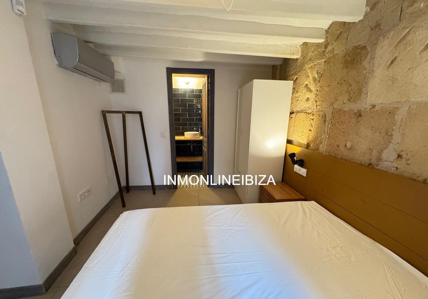 2 bedroom Apartment for sale in Ibiza / Eivissa town with garage - € 368,000 (Ref: 9796073)