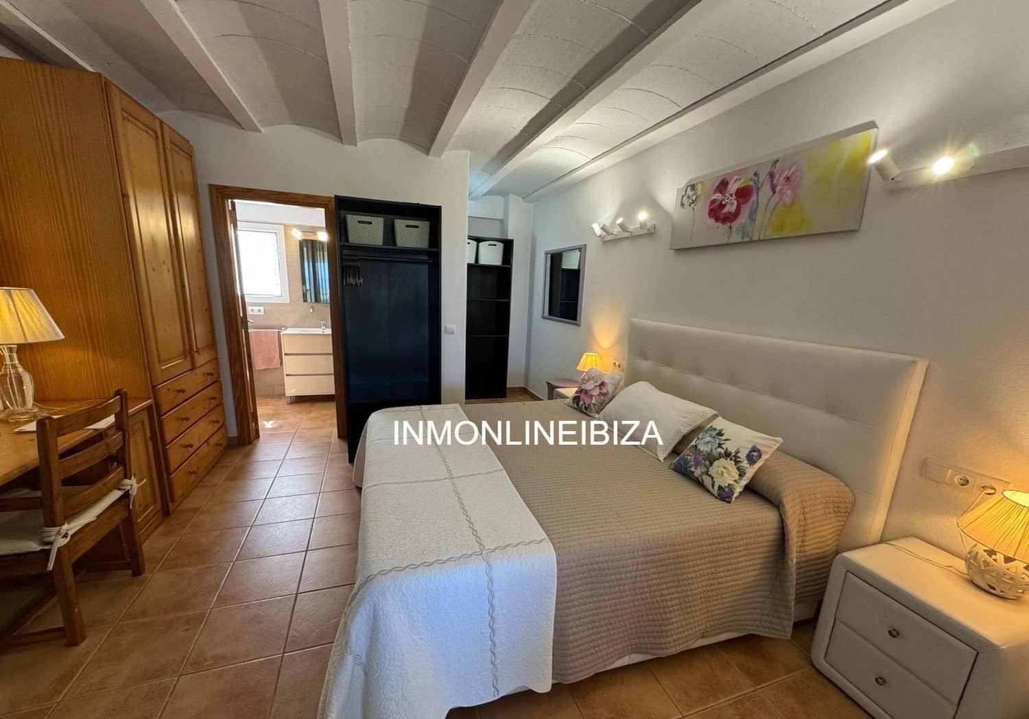 2 bedroom Townhouse for rent in Santa Eulalia / Santa Eularia with pool garage - € 2,500 (Ref: 9838732)