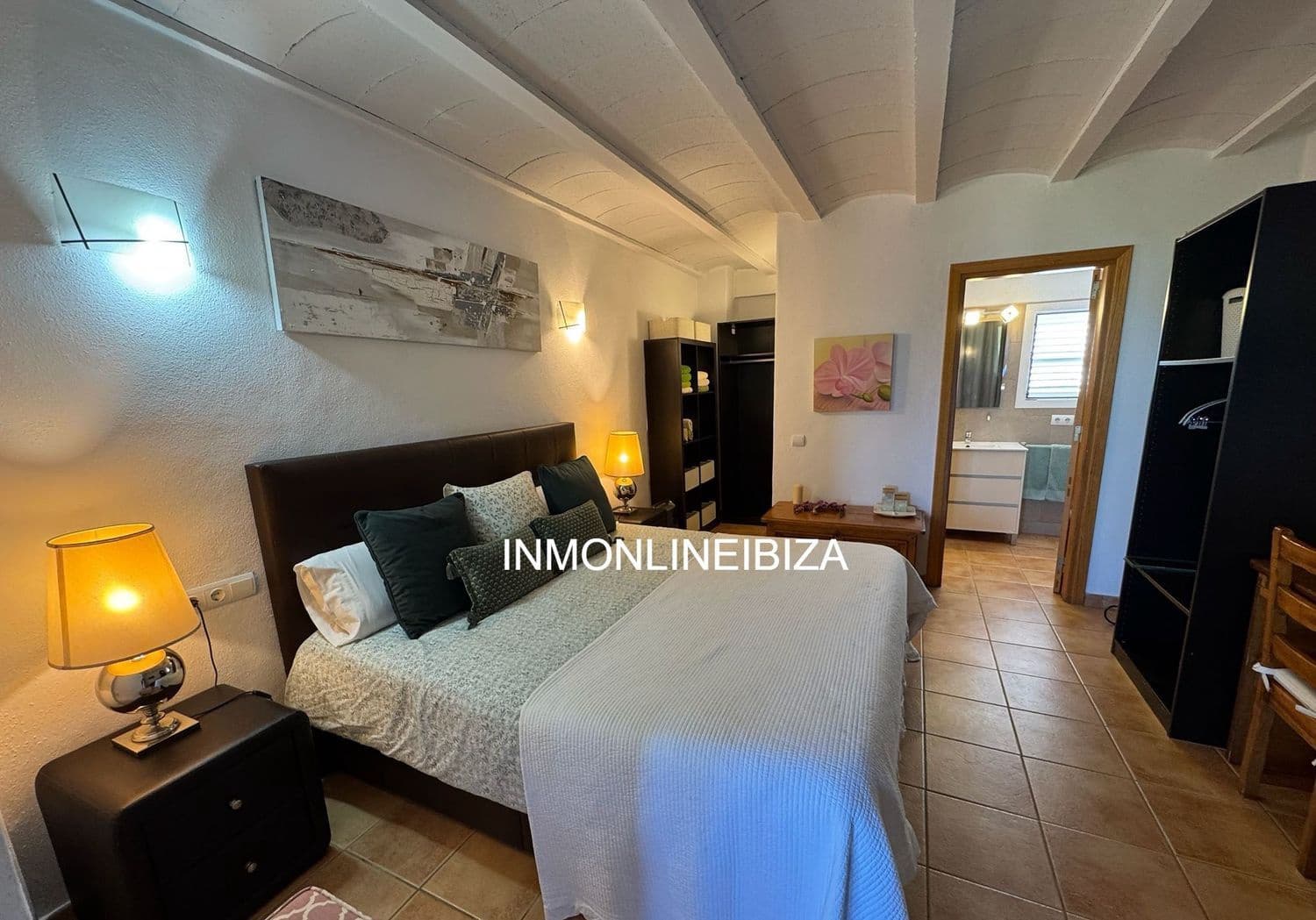 2 bedroom Townhouse for rent in Santa Eulalia / Santa Eularia with pool garage - € 2,500 (Ref: 9838732)