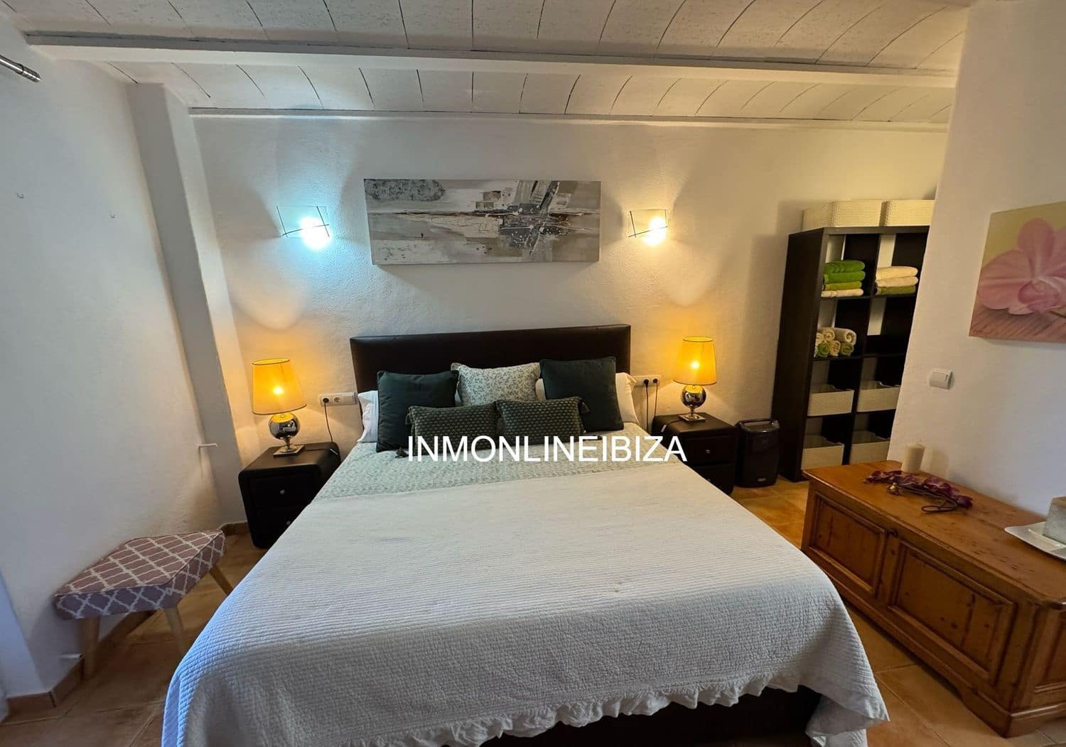 2 bedroom Townhouse for rent in Santa Eulalia / Santa Eularia with pool garage - € 2,500 (Ref: 9838732)