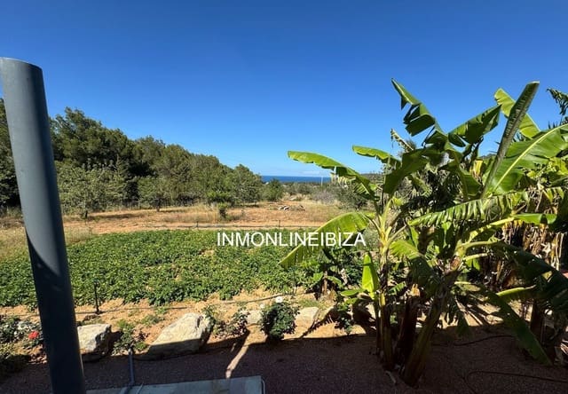 2 bedroom Townhouse for rent in Sant Carles de Peralta, Santa Eulalia / Santa Eularia with pool garage - € 2,500 (Ref: 9838732)