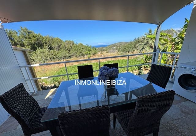 2 bedroom Townhouse for rent in Sant Carles de Peralta, Santa Eulalia / Santa Eularia with pool garage - € 2,500 (Ref: 9838732)