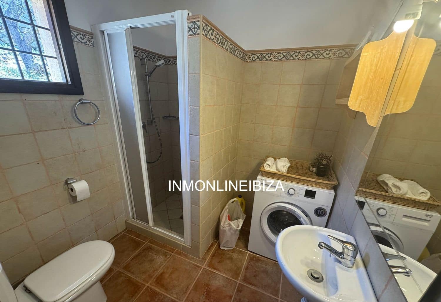 5 bedroom Villa for rent in Sant Joan de Labritja with pool garage - € 8,000 (Ref: 9838733)
