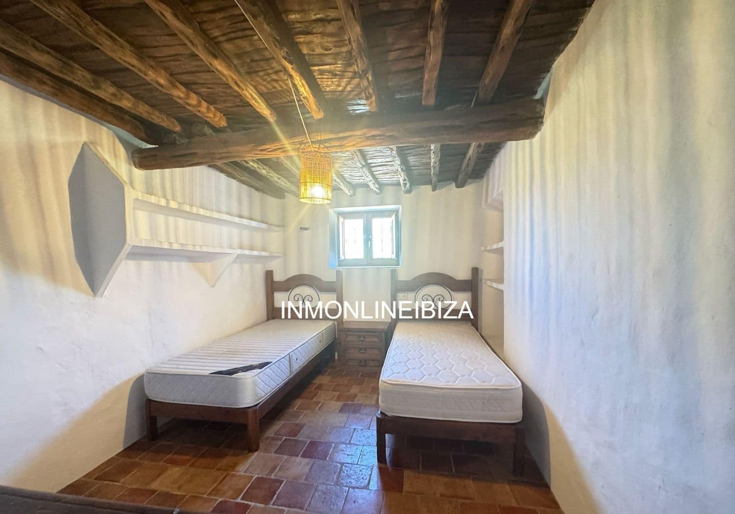 5 bedroom Villa for rent in Sant Joan de Labritja with pool garage - € 8,000 (Ref: 9838733)