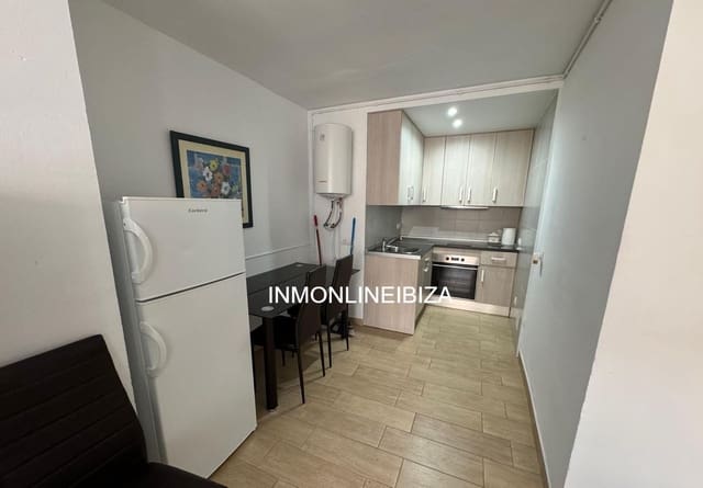 Apartamento de 1 habitación en Sant Antoni de Portmany en venta con garaje - 395.000 € (Ref: 9840026)