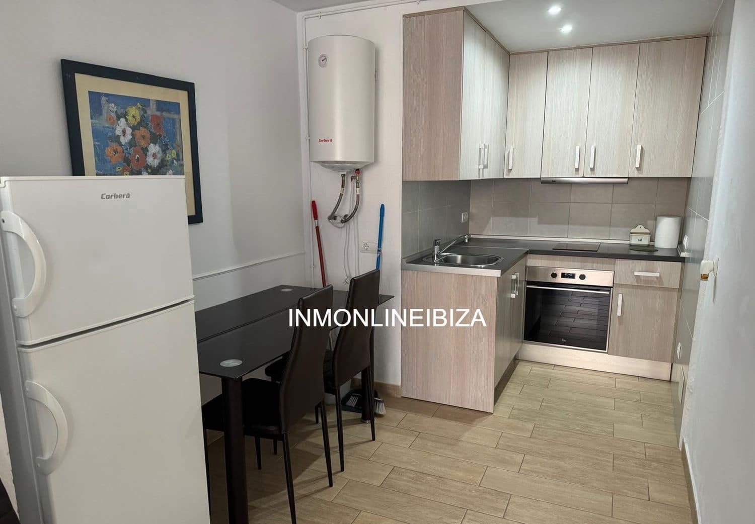 1 bedroom Apartment for sale in Sant Antoni de Portmany with garage - € 395,000 (Ref: 9840026)