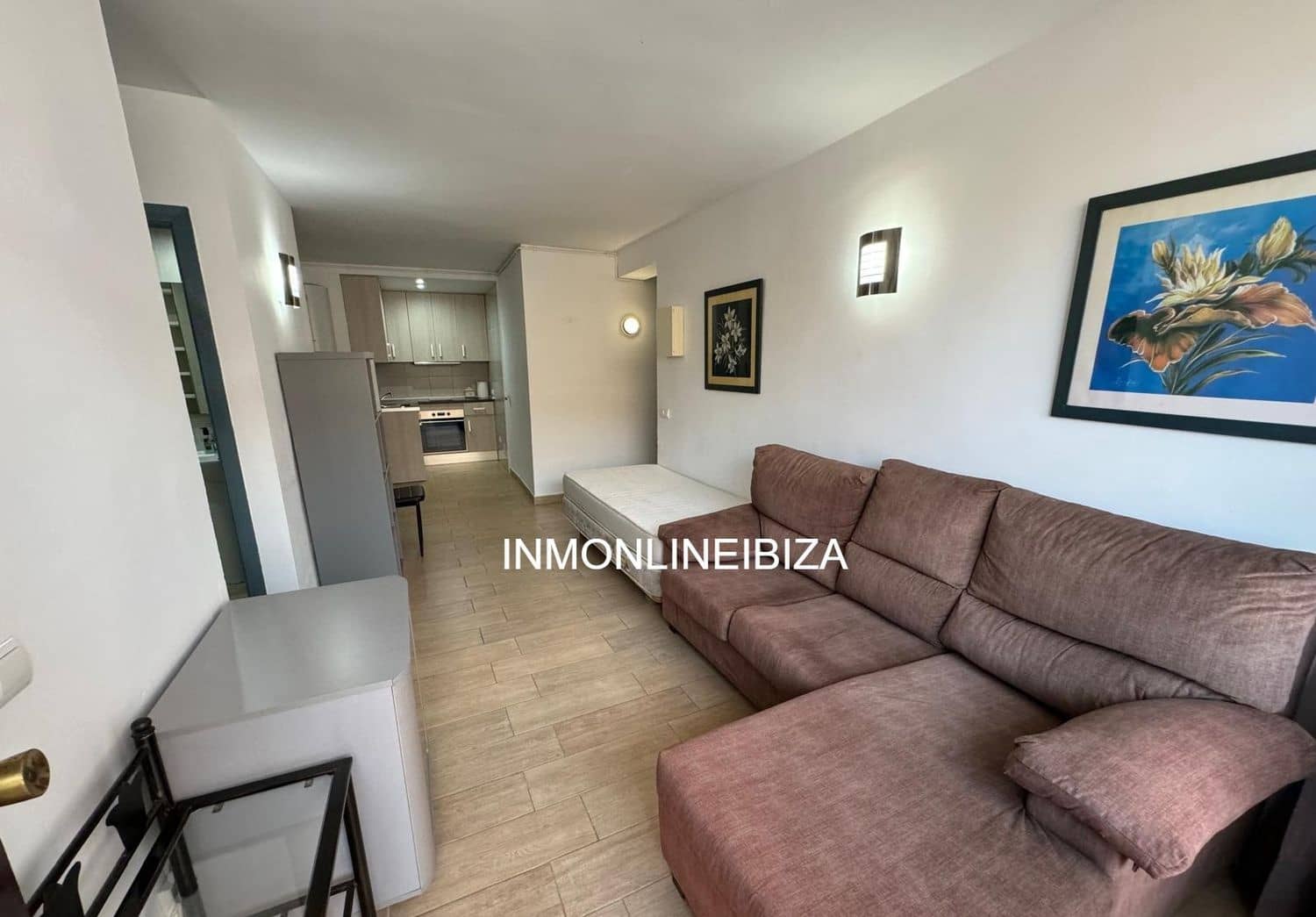 1 bedroom Apartment for sale in Sant Antoni de Portmany with garage - € 395,000 (Ref: 9840026)