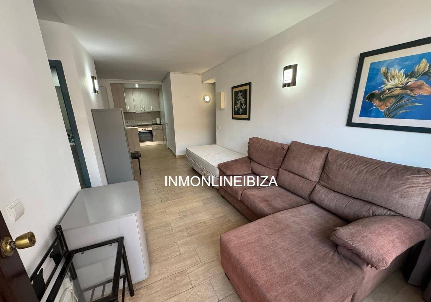 1 bedroom Apartment for sale in Sant Antoni de Portmany with garage - € 395,000 (Ref: 9840026)