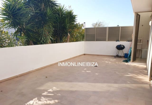 2 sypialnia Apartament do wynajęcia w Sant Antoni de Portmany z basenem garażem - 2 000 € (Ref: 9898686)