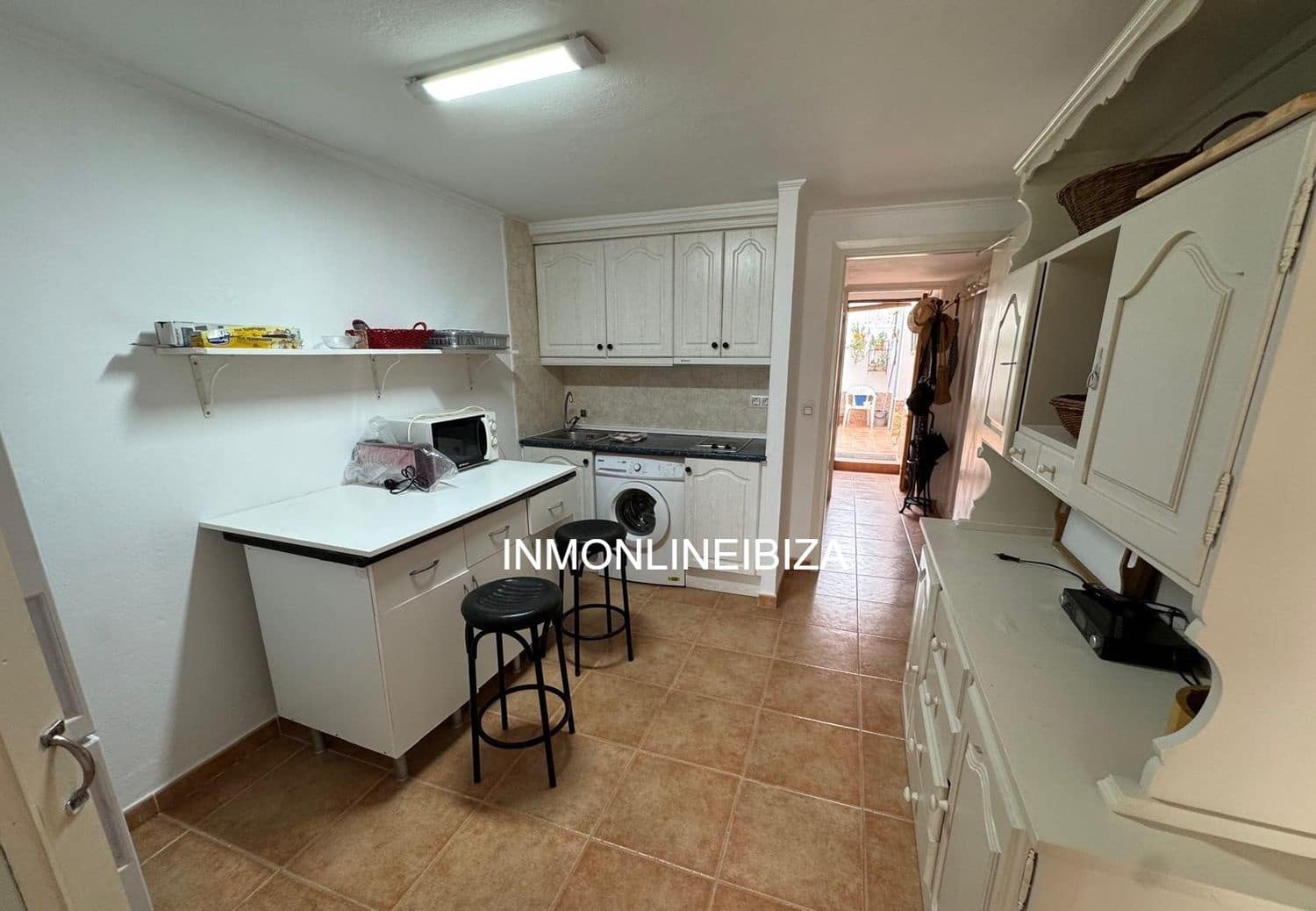 1 slaapkamer Appartement te huur in San Jose / Sant Josep de Sa Talaia met zwembad garage - € 1.200 (Ref: 9902632)